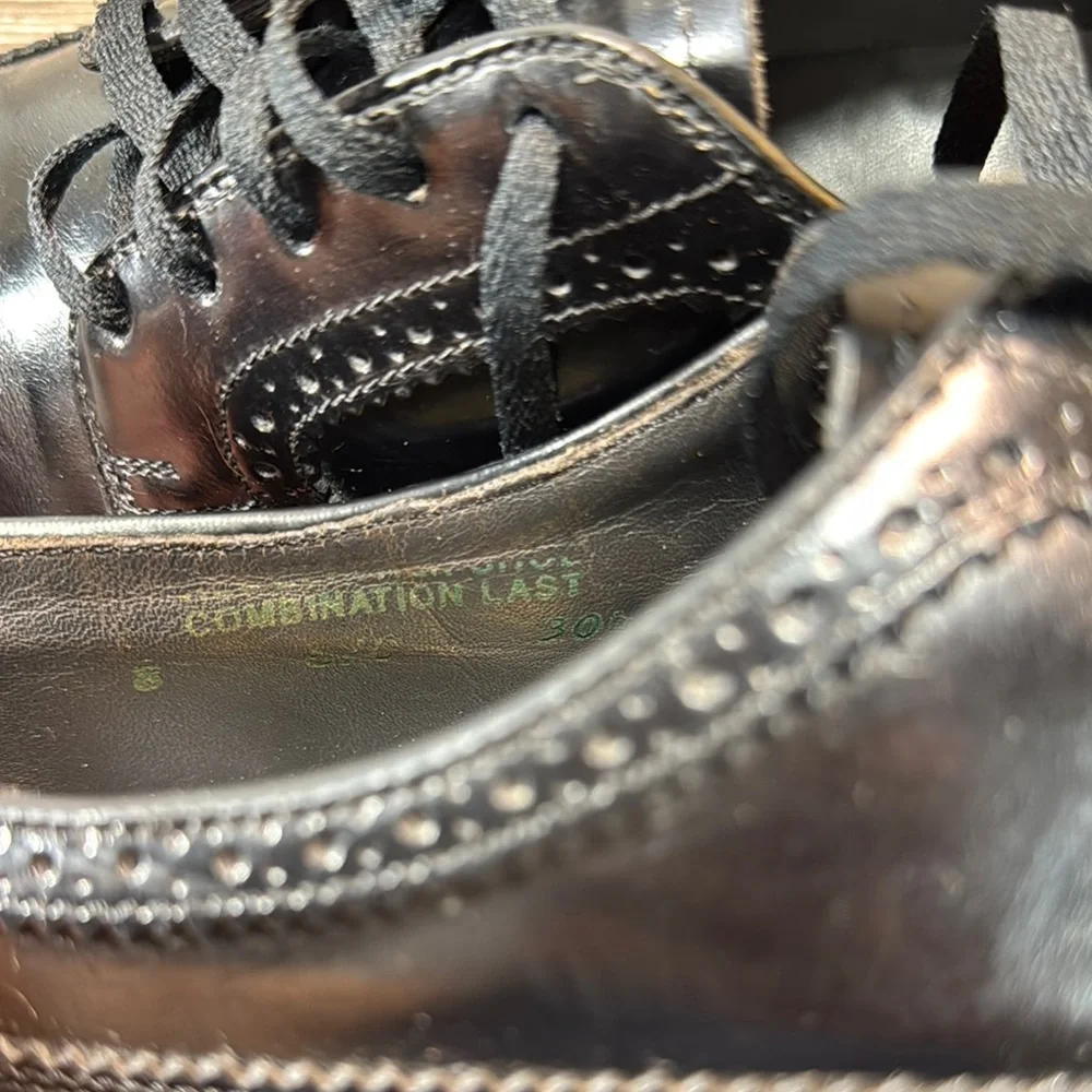 Hanover Black Leather Men's Dress Shoes men’s size 8 (s43)